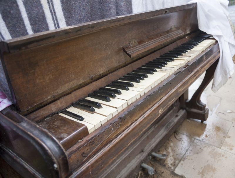 Piano Removal Service Cost — Cost of Piano Removal Service